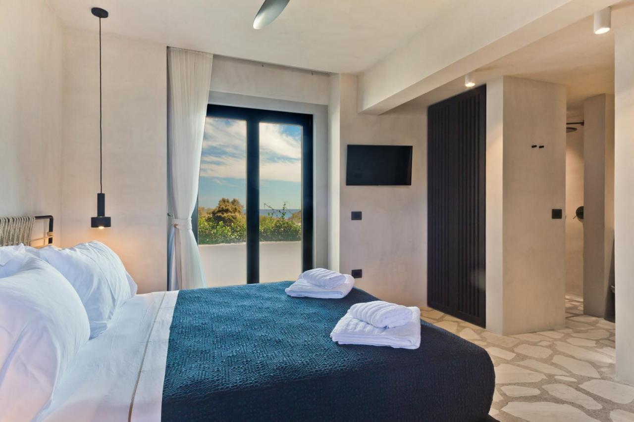 Almi Luxury Rooms Amoopi Esterno foto